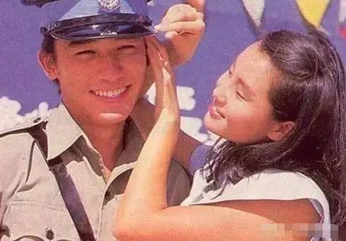 梁朝伟拍片花絮,光影交织的瞬间魅力